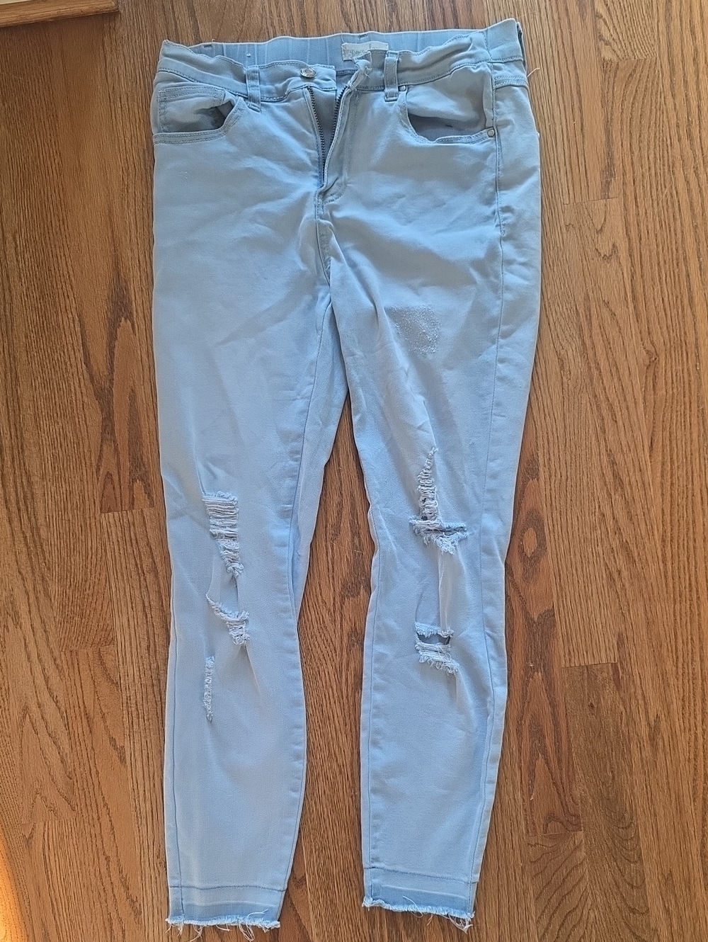 Light Blue Distressed Women’s Skinny Jeans